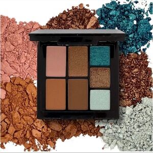 REINA REBELDE Wet Dry Eye Color Sirena Palette